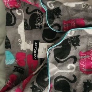 Joe boxer kitty pajamas